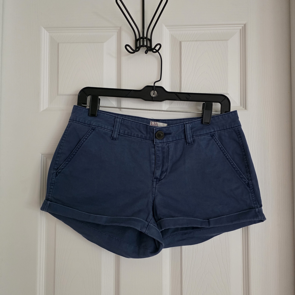 SO Women's Navy Blue Bermudas